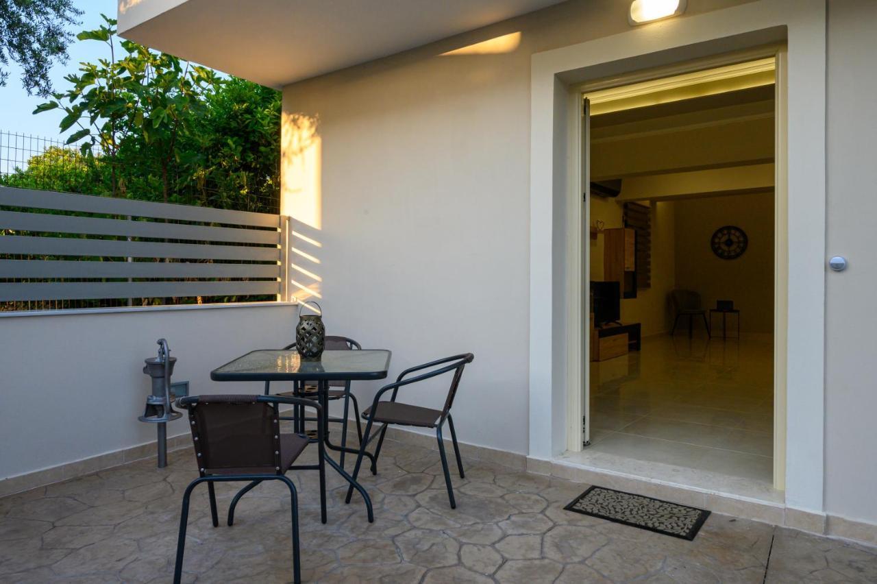 Kv Apartments Kalamata Luaran gambar